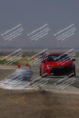 media/Sep-20-2025-Extreme Speed (Sat) [[1fcc23683c]]/Orange (Mid Intermediate)/Session 2 (Sunrise)/